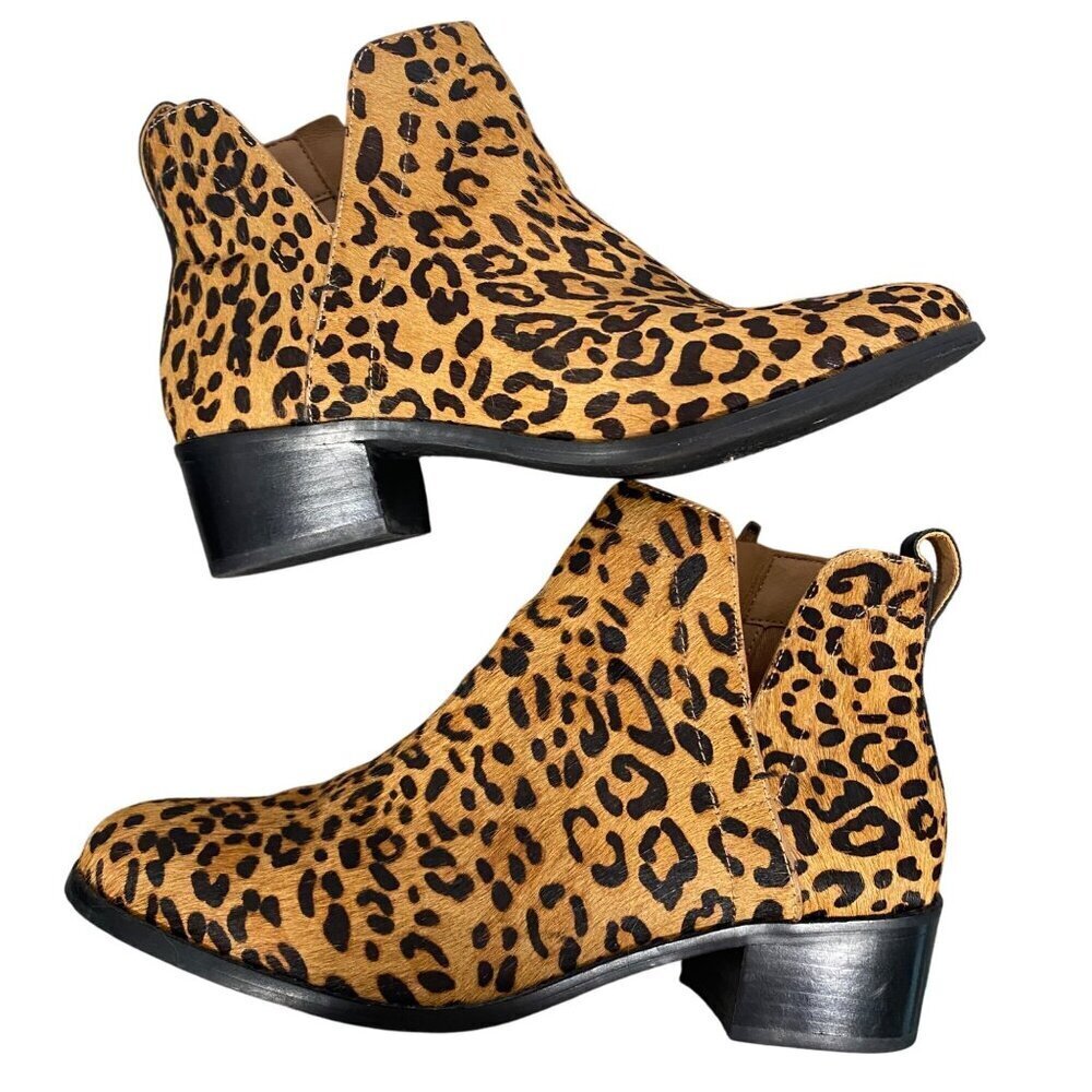 VIONIC Clara Leopard Calf Hair Ankle Boots Size 8 Classic Boho Chic Retro animal